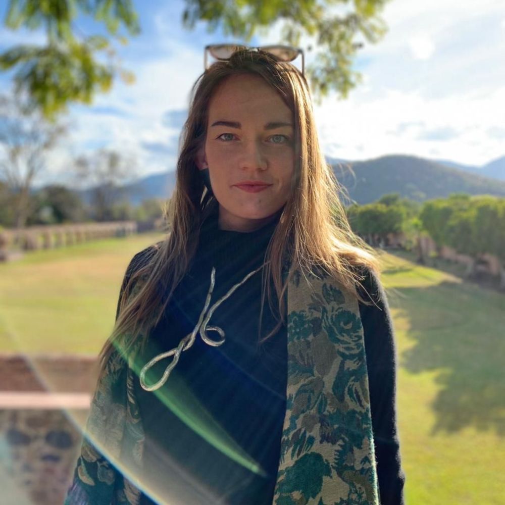 Meet your Posher, Jennifer